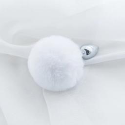 Butt plug bunny tail (3).jpg