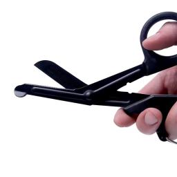 safety scissors (2).jpg